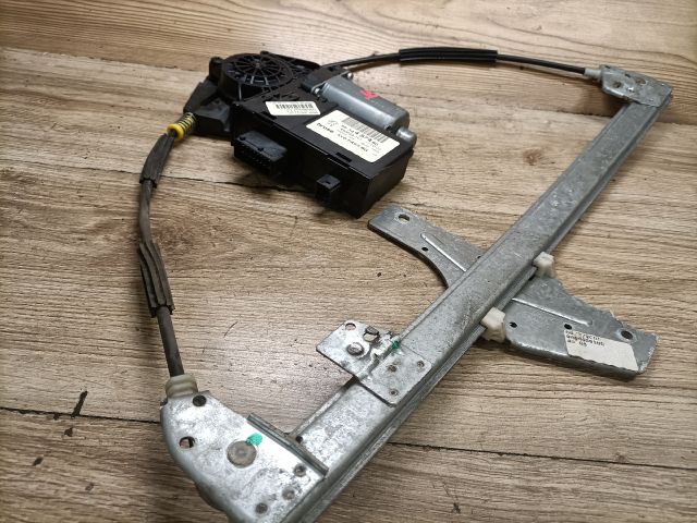 bontott PEUGEOT 307 Jobb első Ablakemelő Szerkezet (Elektromos)