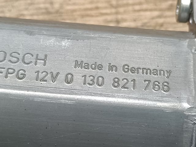 bontott PEUGEOT 307 Jobb első Ablakemelő Szerkezet (Elektromos)