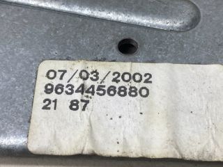 bontott PEUGEOT 307 Jobb első Ablakemelő Szerkezet (Elektromos)