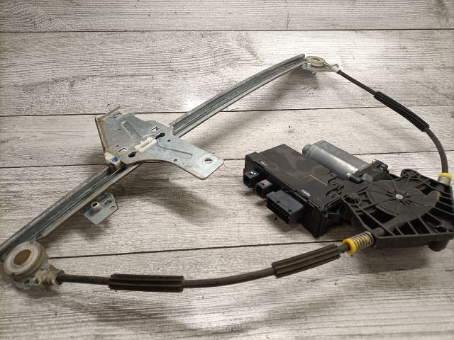 bontott PEUGEOT 307 Jobb első Ablakemelő Szerkezet (Elektromos)