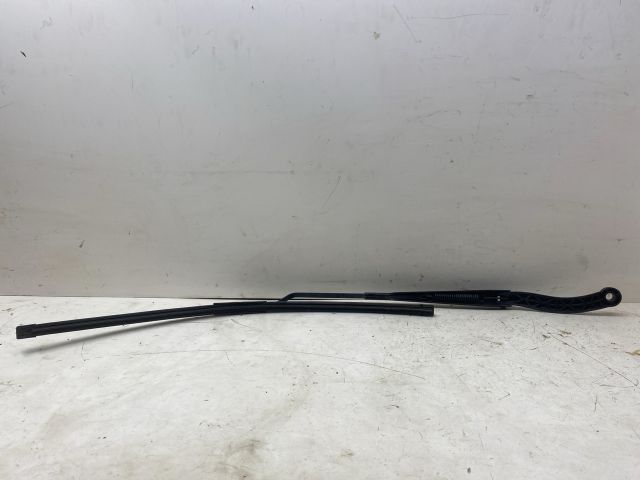 bontott PEUGEOT 307 Jobb első Ablaktörlő Kar