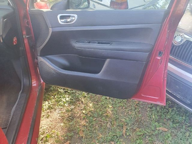 bontott PEUGEOT 307 Jobb első Ajtó Kárpit