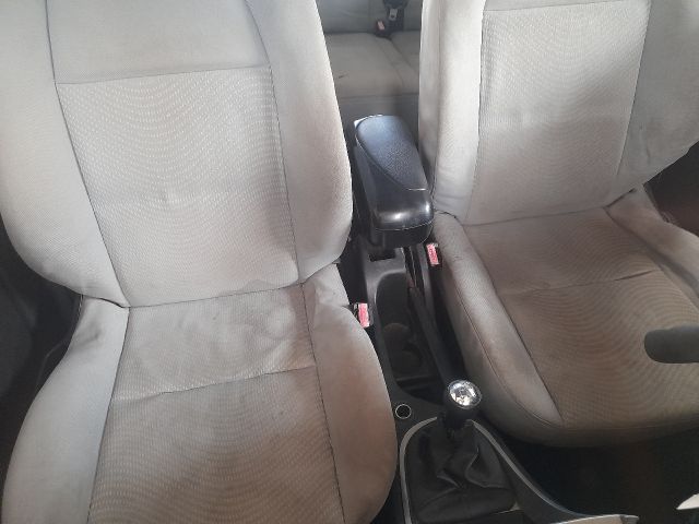 bontott PEUGEOT 307 Jobb első Ajtó Kárpit