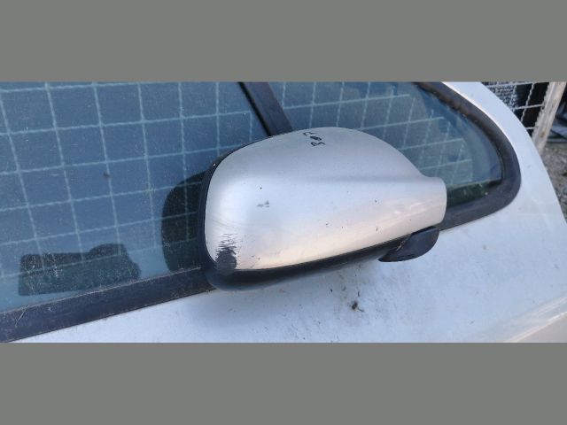 bontott PEUGEOT 307 Jobb első Ajtó (Üres lemez)