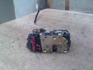 bontott PEUGEOT 307 Jobb első Ajtózár