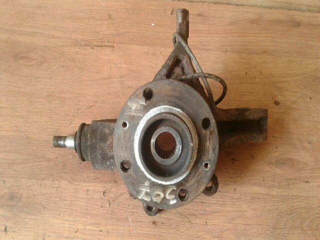 bontott PEUGEOT 307 Jobb első Csonkállvány Kerékaggyal