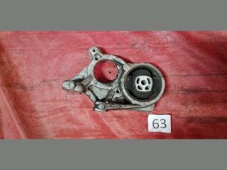 bontott PEUGEOT 307 Jobb első Féltengely Tartó