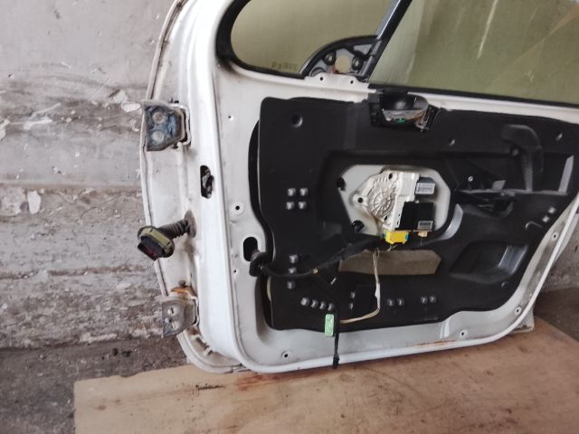 bontott PEUGEOT 307 Jobb első Fixüveg (Ajtóban)