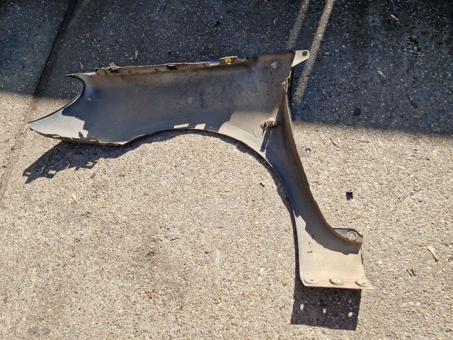 bontott PEUGEOT 307 Jobb első Sárvédő