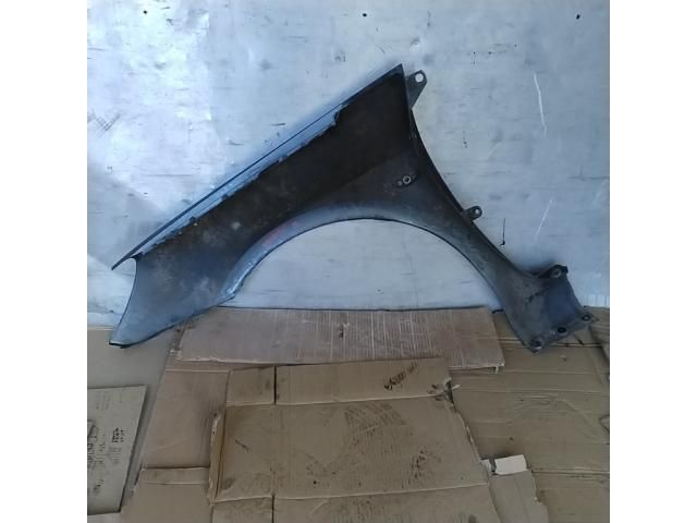 bontott PEUGEOT 307 Jobb első Sárvédő