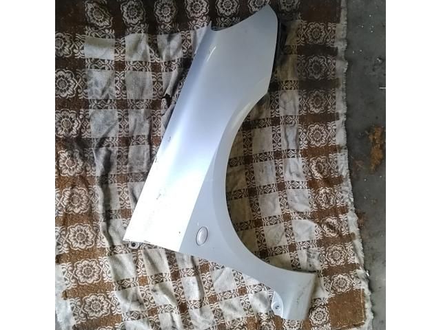 bontott PEUGEOT 307 Jobb első Sárvédő