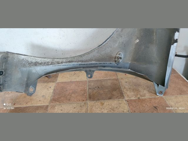 bontott PEUGEOT 307 Jobb első Sárvédő