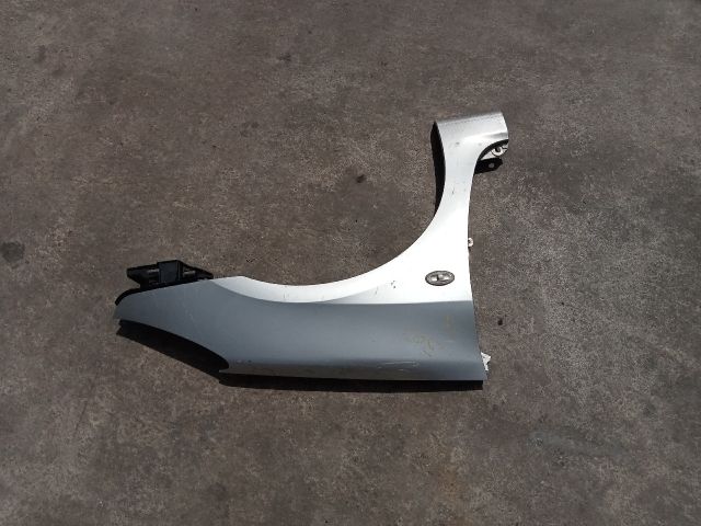 bontott PEUGEOT 307 Jobb első Sárvédő