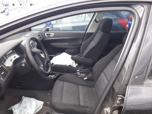 bontott PEUGEOT 307 Jobb első Ülés