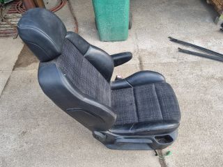 bontott PEUGEOT 307 Jobb első Ülés