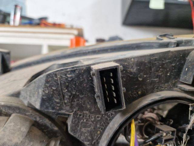 bontott PEUGEOT 307 Jobb Fényszóró