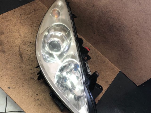 bontott PEUGEOT 307 Jobb Fényszóró