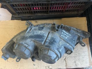 bontott PEUGEOT 307 Jobb Fényszóró