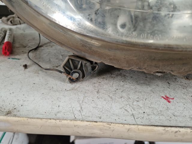 bontott PEUGEOT 307 Jobb Fényszóró