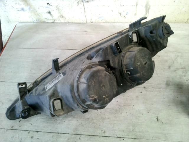 bontott PEUGEOT 307 Jobb Fényszóró