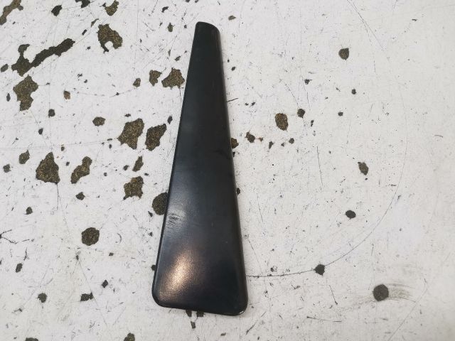 bontott PEUGEOT 307 Jobb hátsó Ablak Díszléc