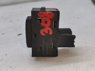 bontott PEUGEOT 307 Jobb hátsó Ablakemelő Kapcsoló