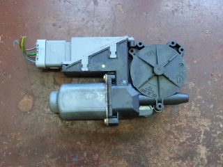 bontott PEUGEOT 307 Jobb hátsó Ablakemelő Motor