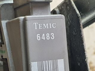 bontott PEUGEOT 307 Jobb hátsó Ablakemelő Szerkezet (Elektromos)