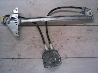 bontott PEUGEOT 307 Jobb hátsó Ablakemelő Szerkezet (Mechanikus)