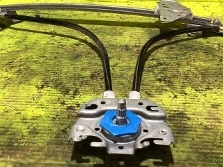 bontott PEUGEOT 307 Jobb hátsó Ablakemelő Szerkezet (Mechanikus)