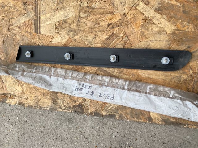 bontott PEUGEOT 307 Jobb hátsó Ajtó Díszléc