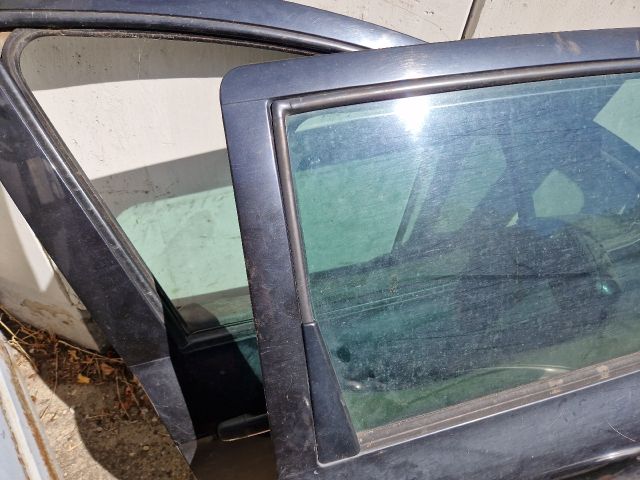 bontott PEUGEOT 307 Jobb hátsó Ajtó (Részeivel)