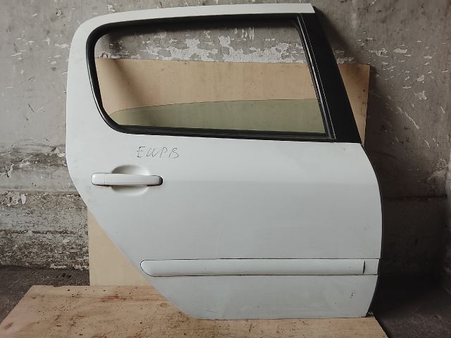 bontott PEUGEOT 307 Jobb hátsó Ajtó (Részeivel)