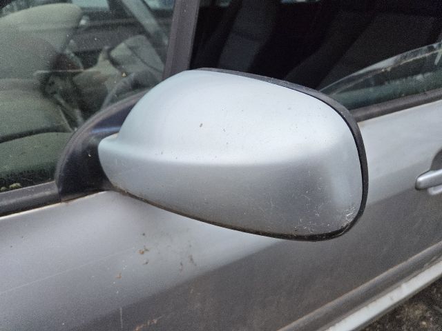 bontott PEUGEOT 307 Jobb hátsó Ajtó (Részeivel)