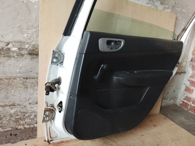 bontott PEUGEOT 307 Jobb hátsó Ajtó (Részeivel)