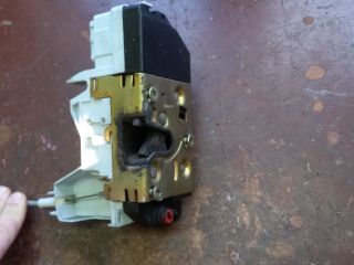 bontott PEUGEOT 307 Jobb hátsó Ajtózár