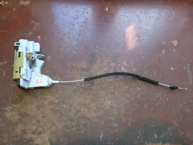 bontott PEUGEOT 307 Jobb hátsó Ajtózár