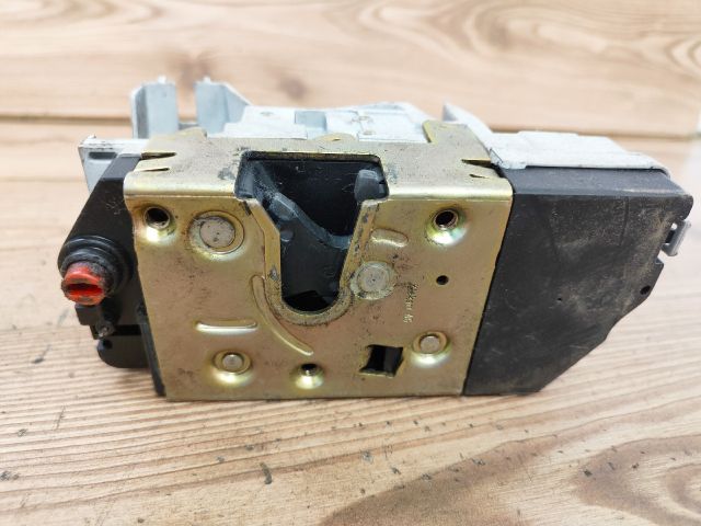 bontott PEUGEOT 307 Jobb hátsó Ajtózár