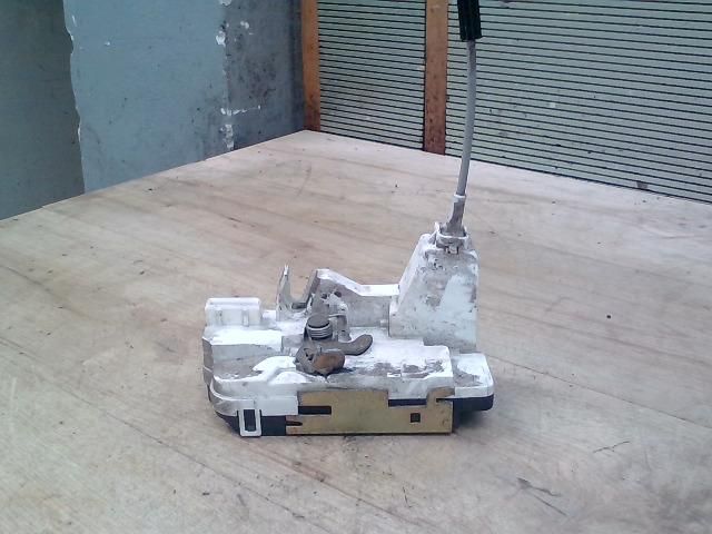 bontott PEUGEOT 307 Jobb hátsó Ajtózár