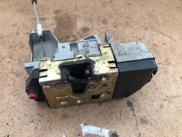 bontott PEUGEOT 307 Jobb hátsó Ajtózár