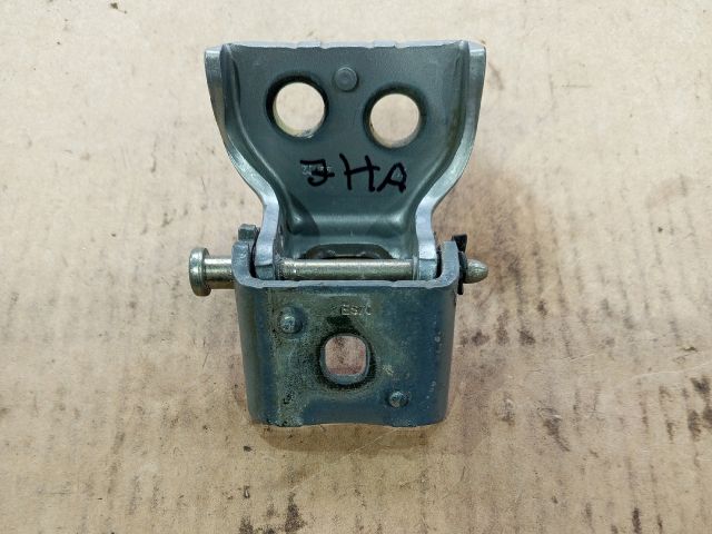 bontott PEUGEOT 307 Jobb hátsó Alsó Zsanér