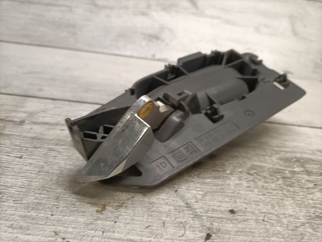 bontott PEUGEOT 307 Jobb hátsó Belső Kilincs