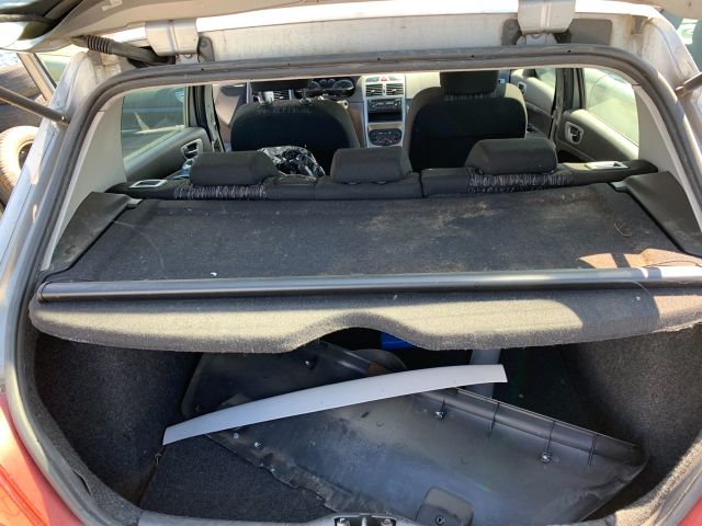 bontott PEUGEOT 307 Jobb Hátsó Lámpa