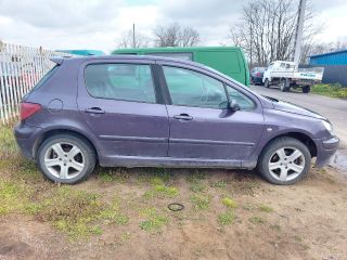 bontott PEUGEOT 307 Jobb hátsó Sárvédő