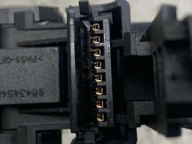 bontott PEUGEOT 307 Jobb Multikormány Kapcsoló