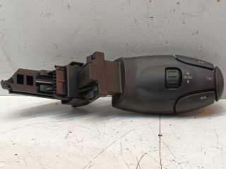 bontott PEUGEOT 307 Jobb Multikormány Kapcsoló