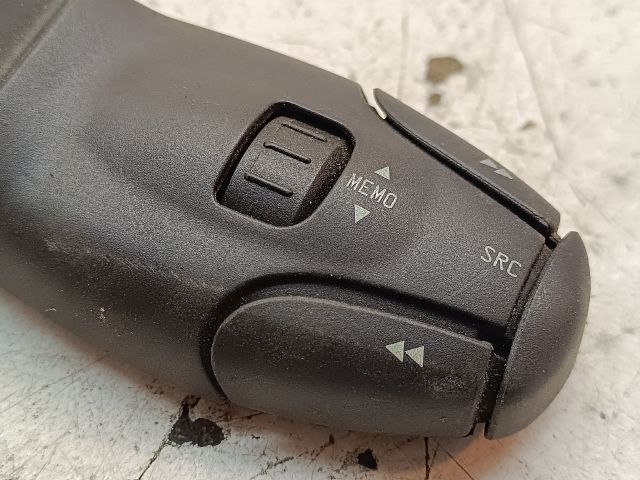 bontott PEUGEOT 307 Jobb Multikormány Kapcsoló