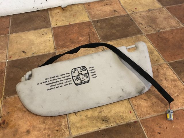 bontott PEUGEOT 307 Jobb Napellenző