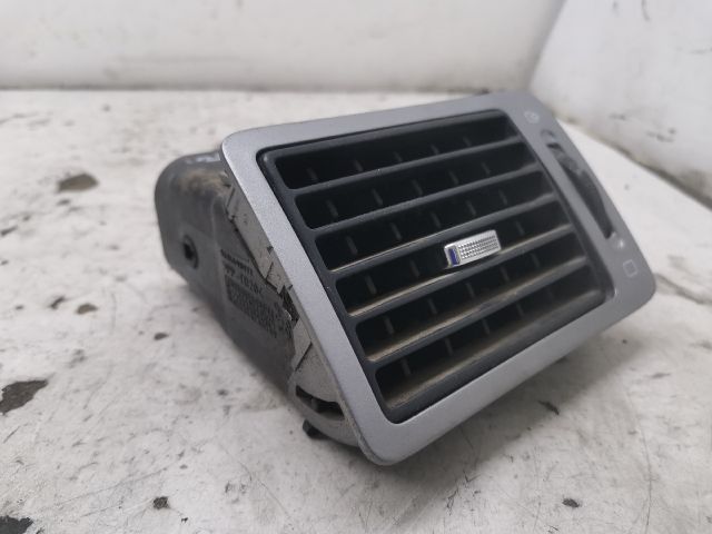 bontott PEUGEOT 307 Jobb Szellőző