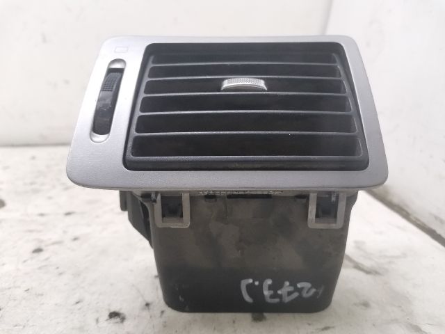 bontott PEUGEOT 307 Jobb Szellőző